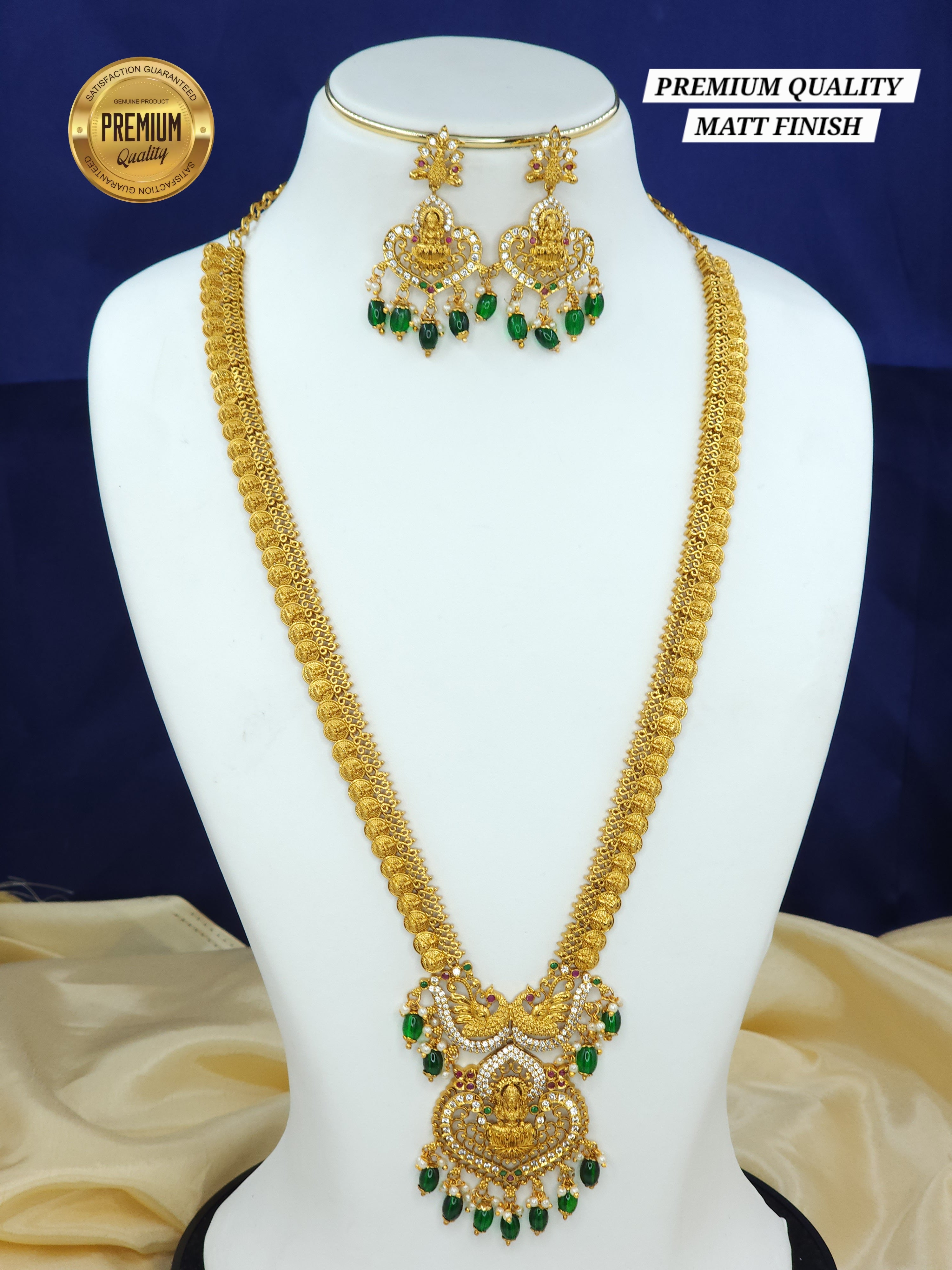 Lakshmi KASULAPERU Long gold finish