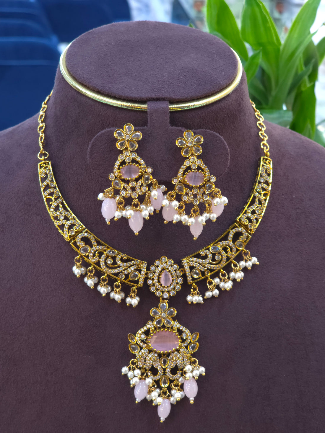 Cz Mehandi Necklaces