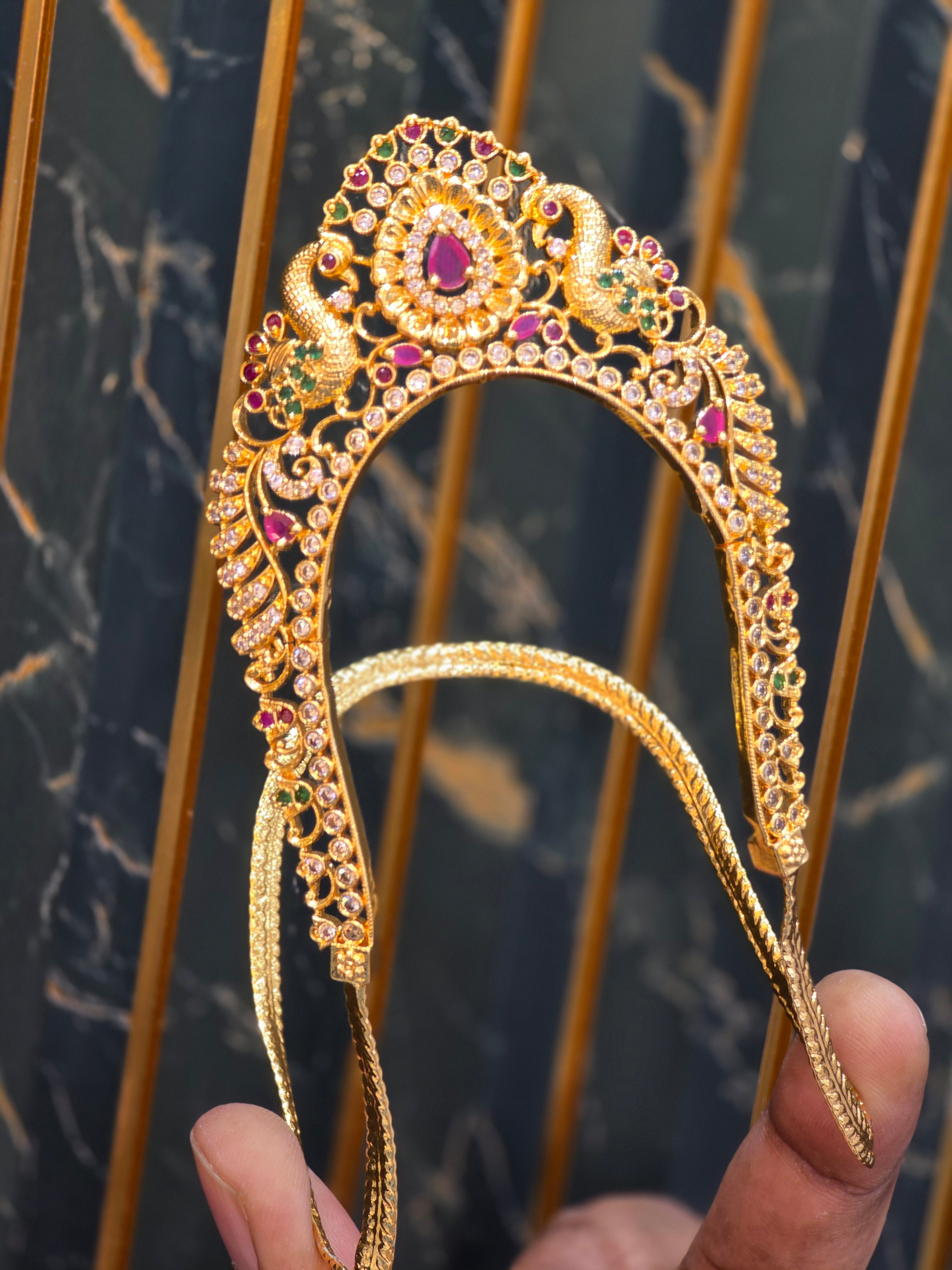 GOLD FINISH CZ ARVANKIE