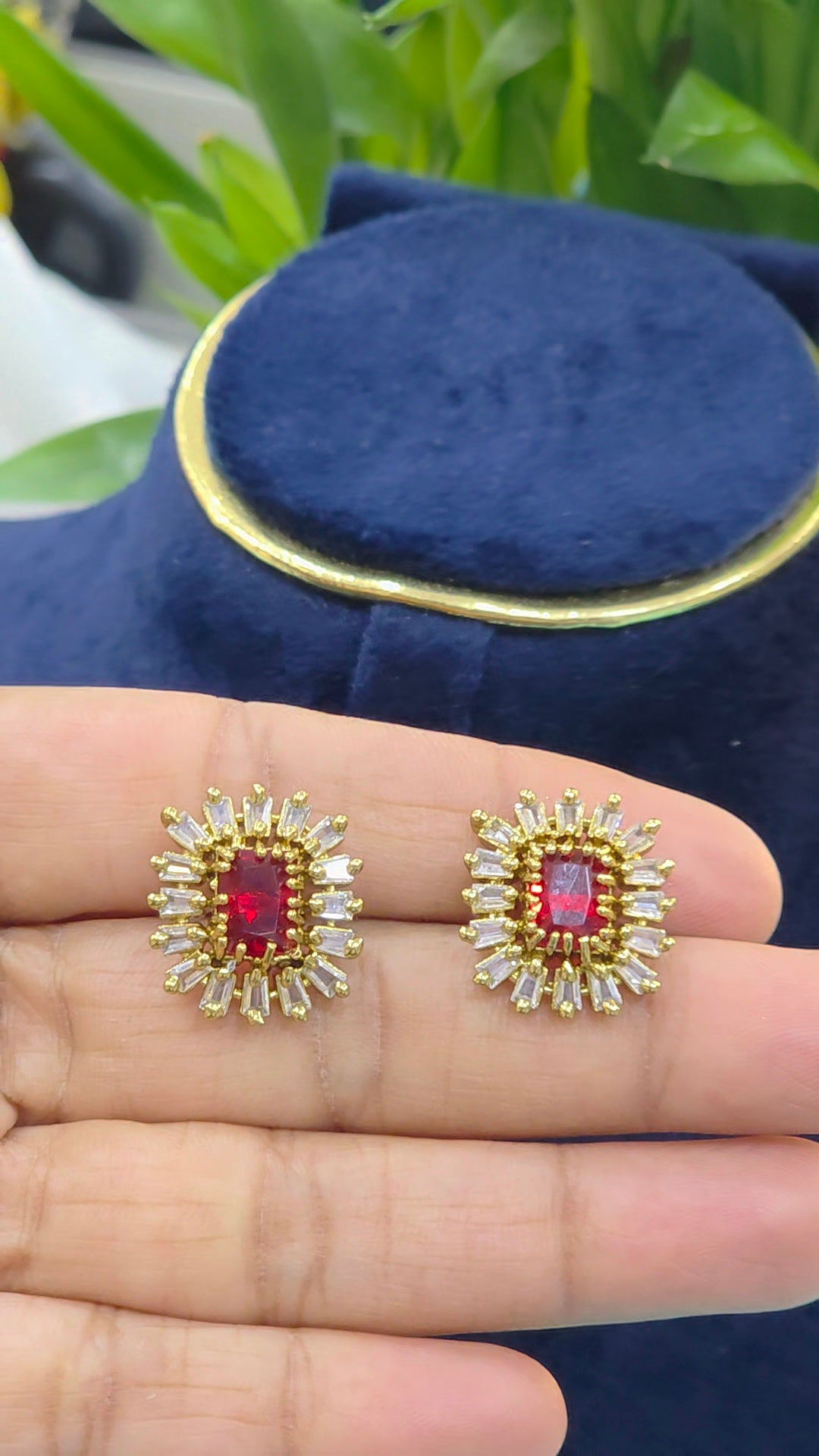 Cz studs push back