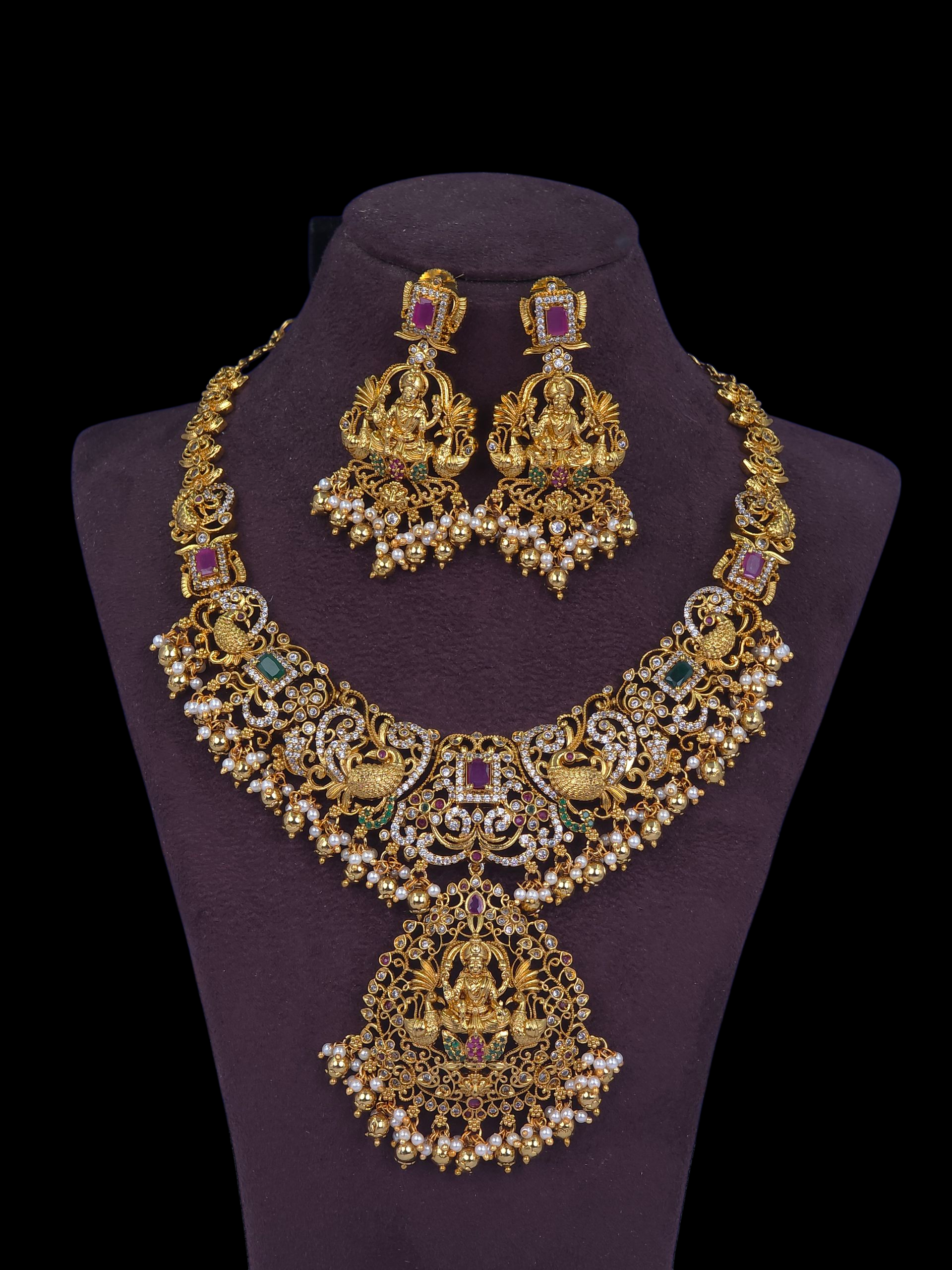 NAKISHI NECKLACES