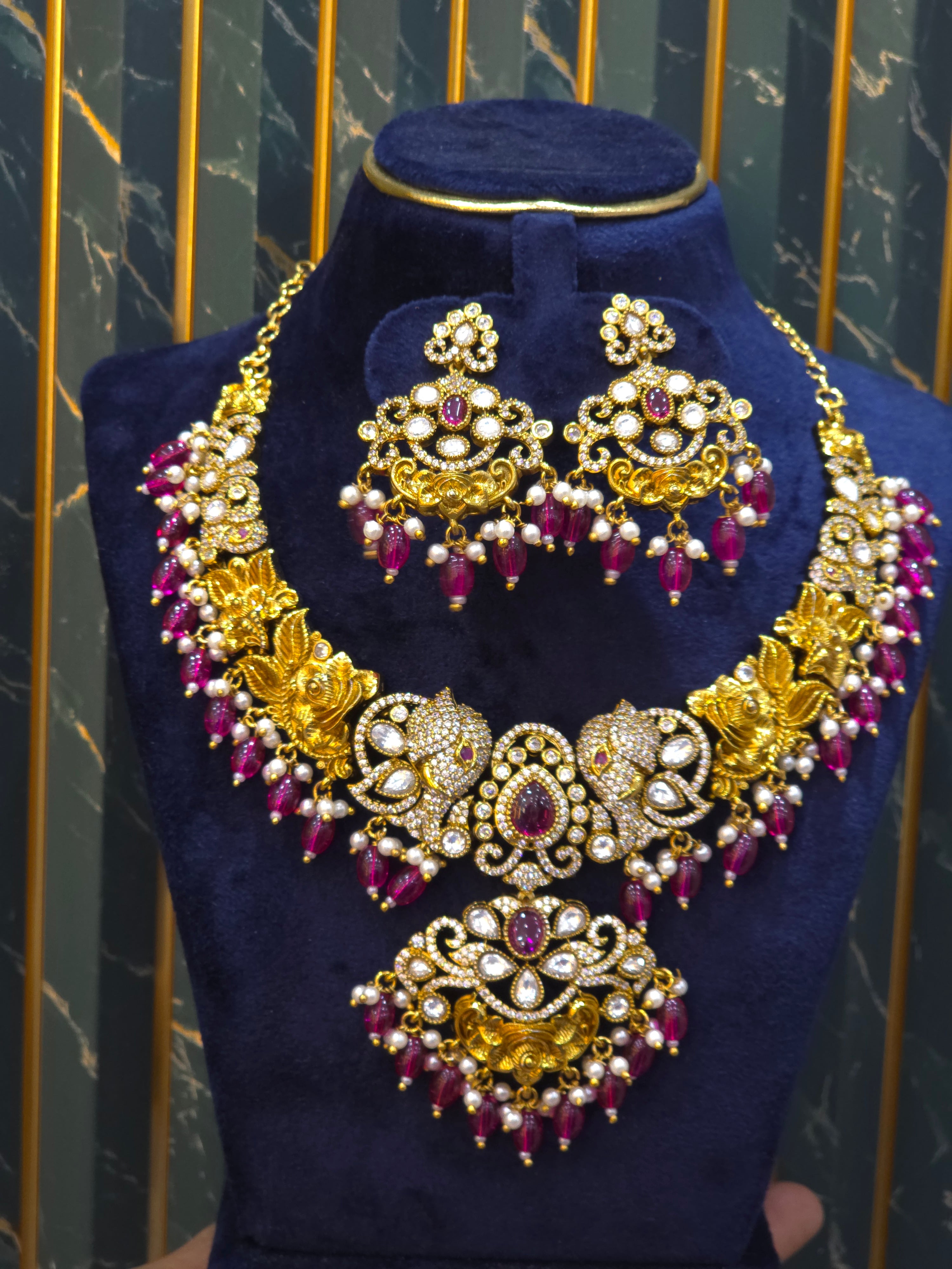 KUNDHAN NECKLACE