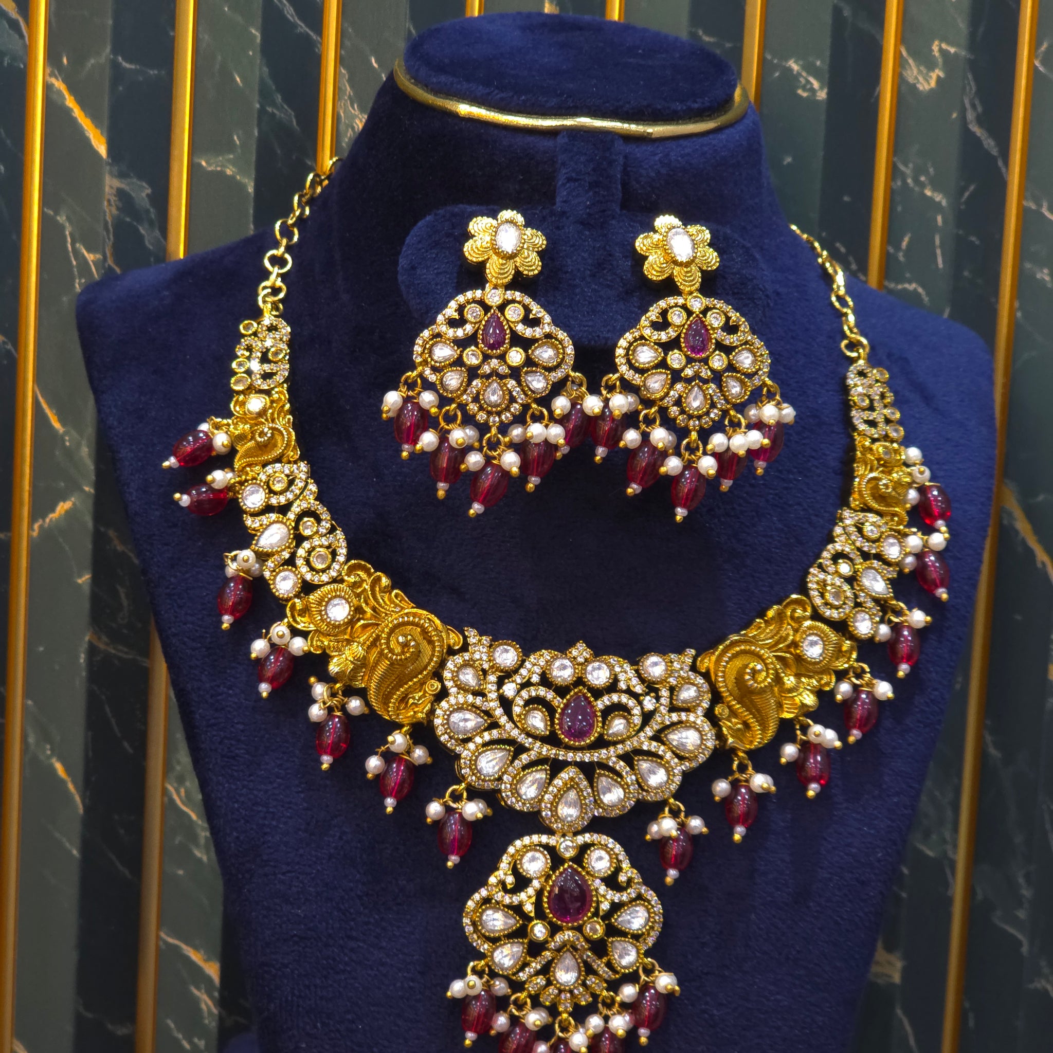 KUNDHAN NECKLACE
