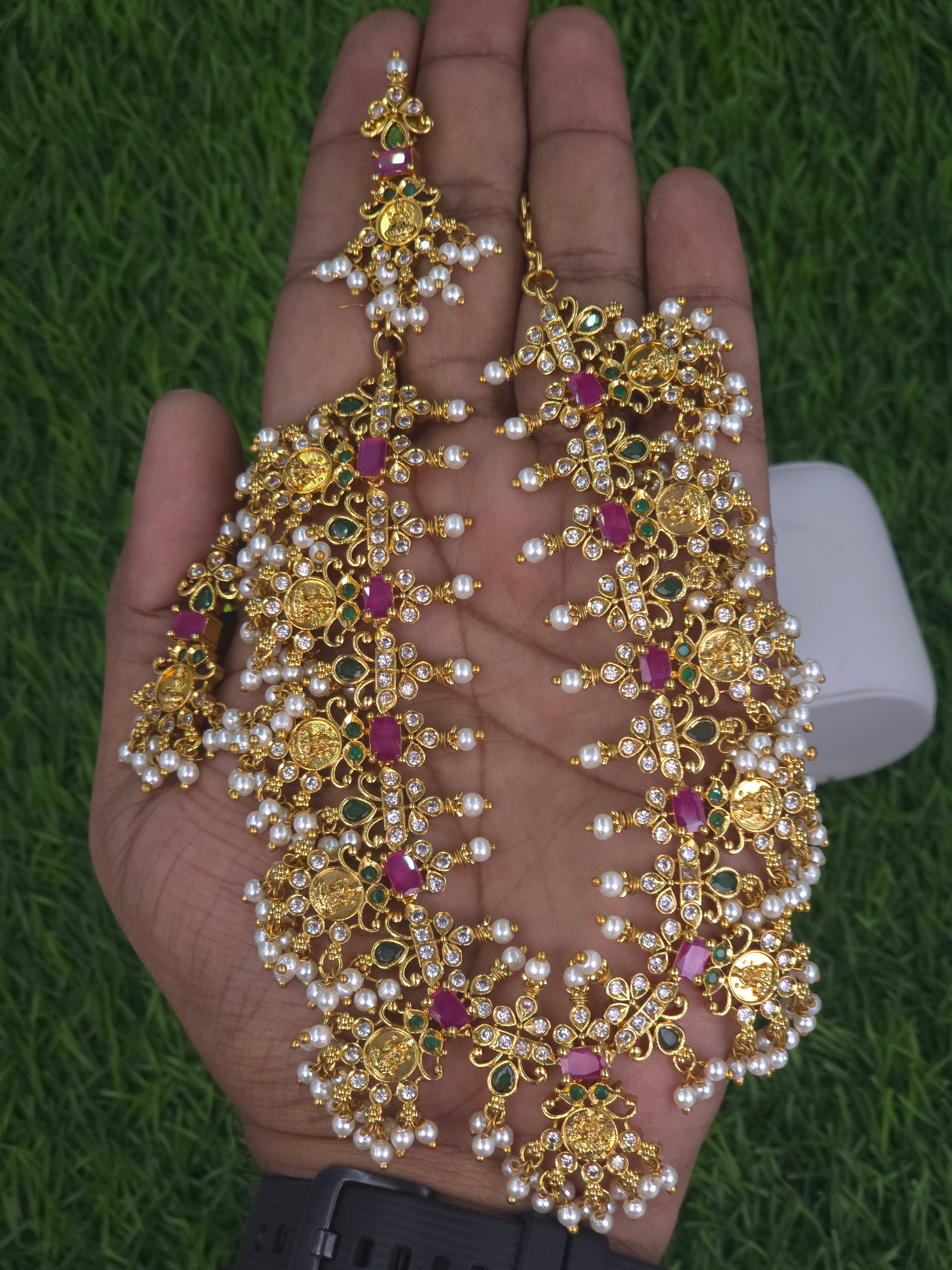 Matt finish Guttapusallu necklace