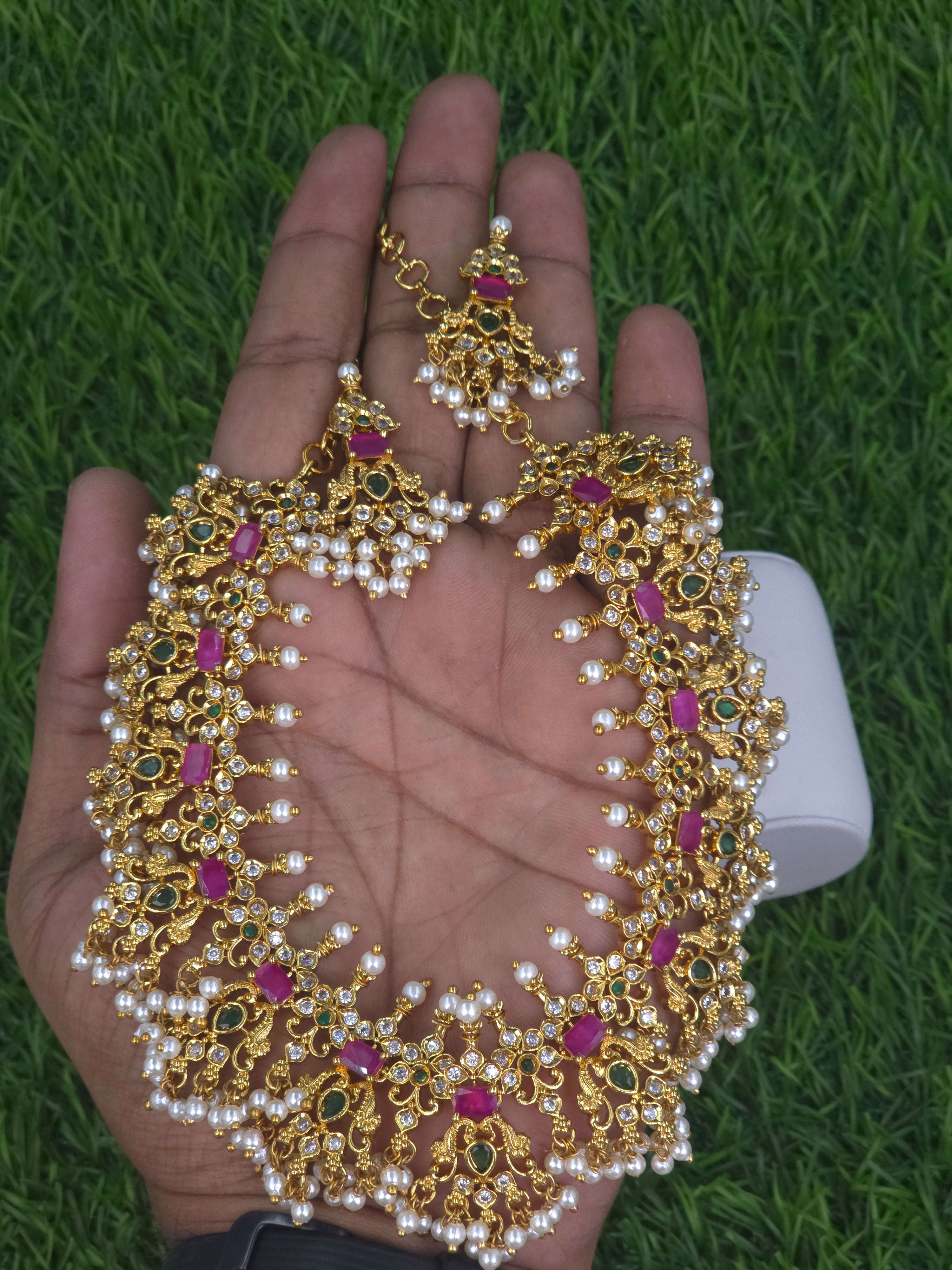 Matt finish Guttapusallu necklace