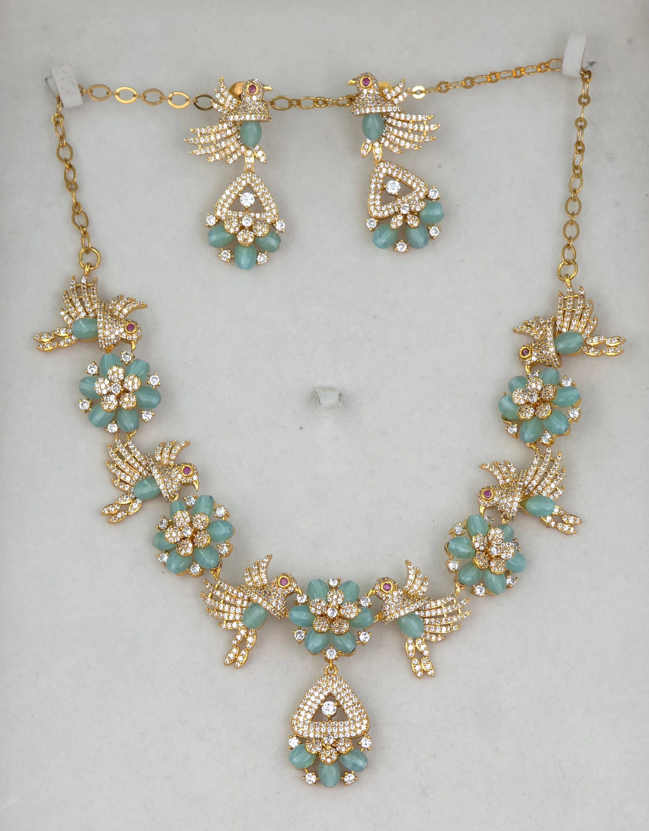 MATT FINISH NECKLACE