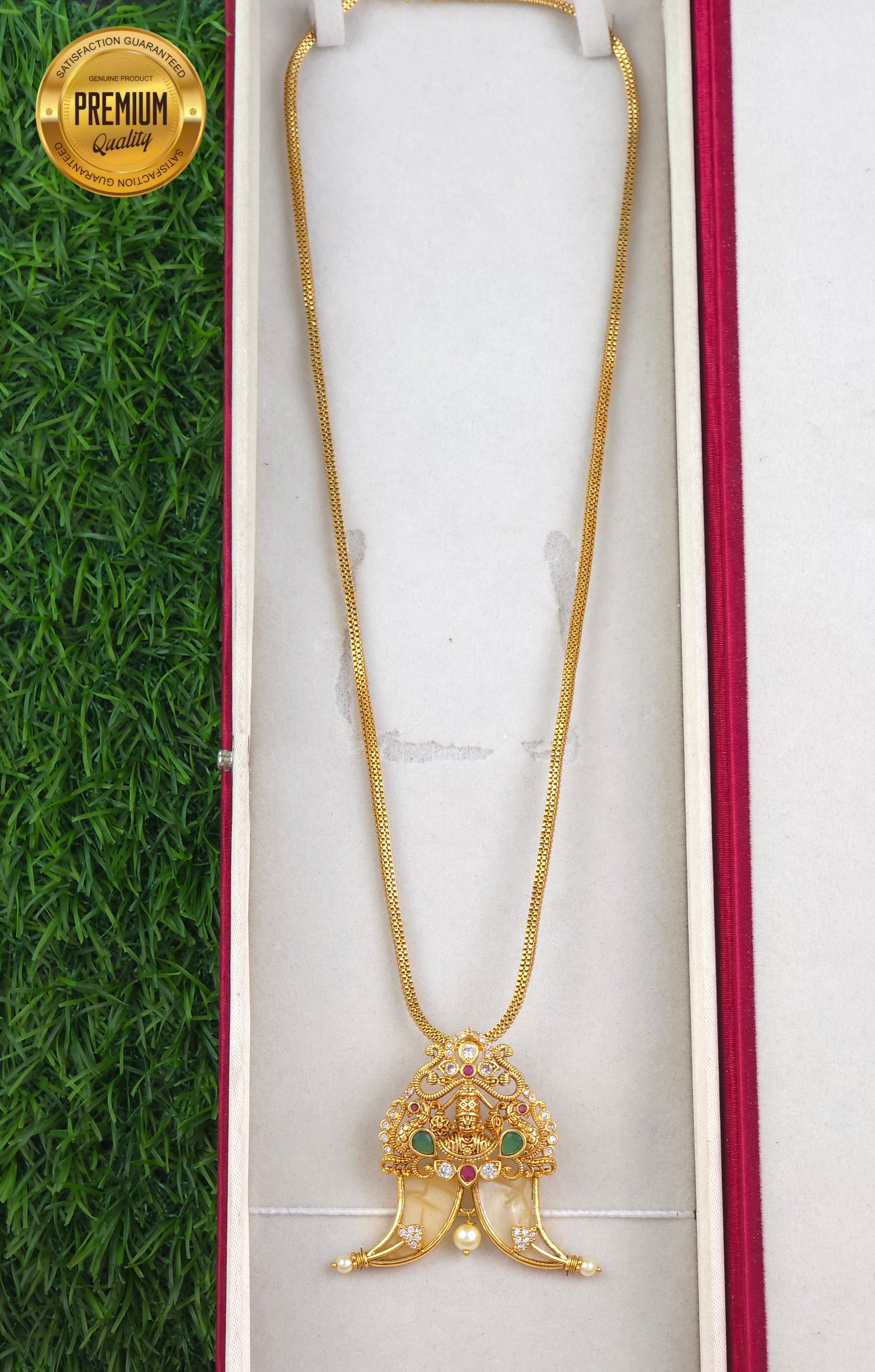 Puligoru pendent with 20 inches chain