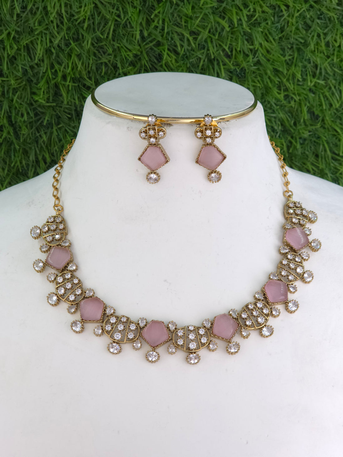 MATT FINISH CZ NECKLACE