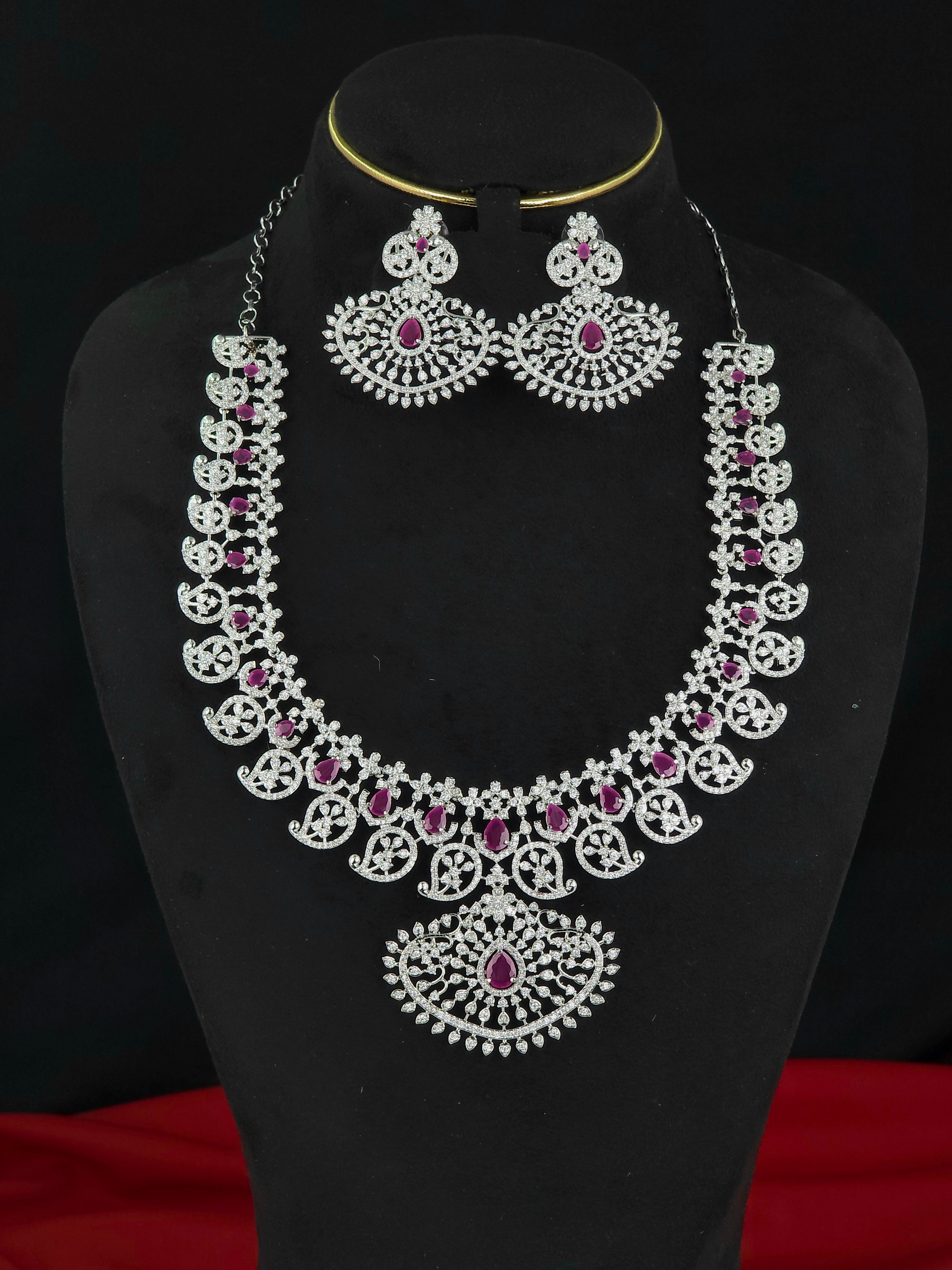 Sliver FINISH cz Necklace