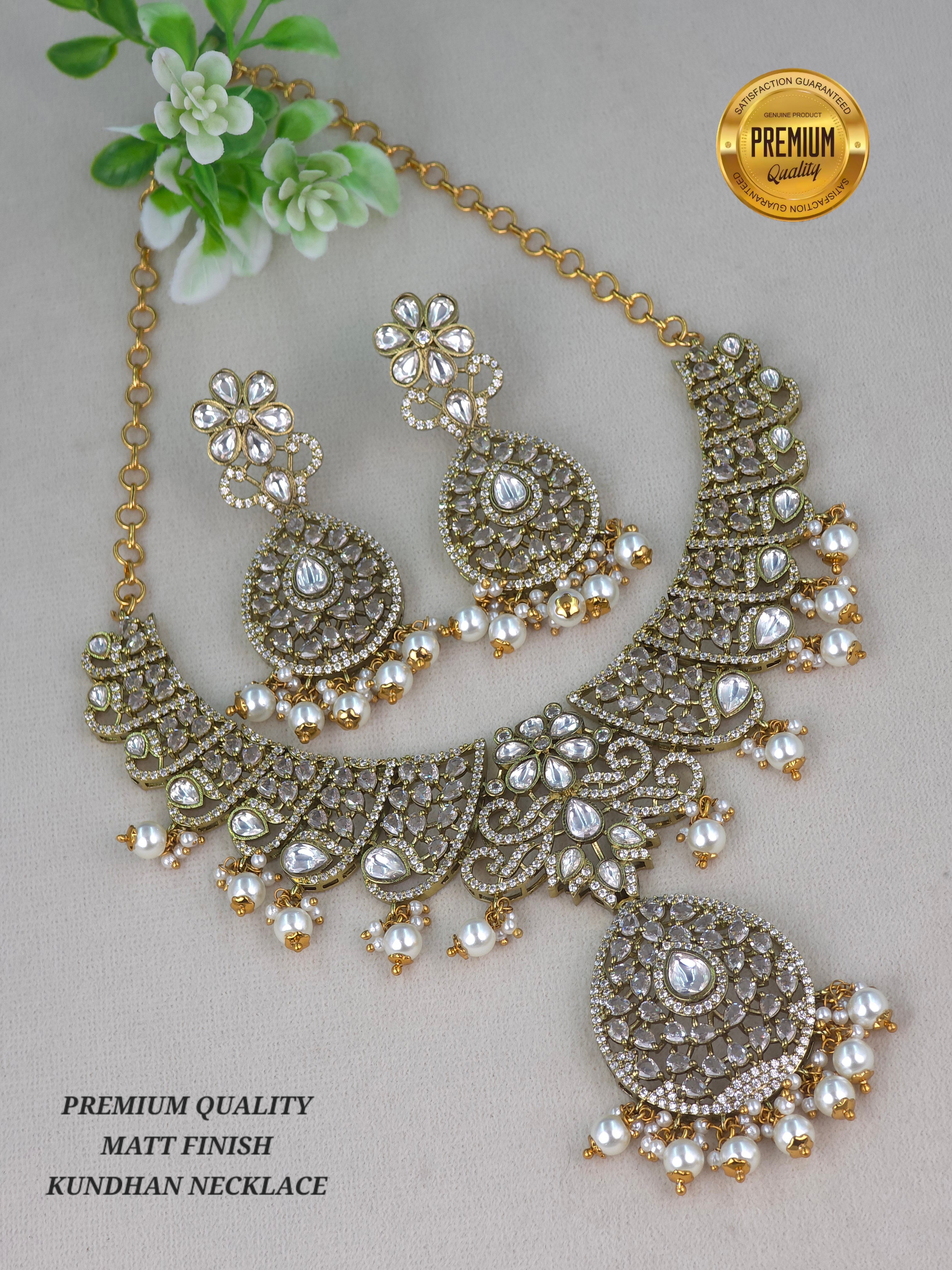KUNDHAN NECKLACE
