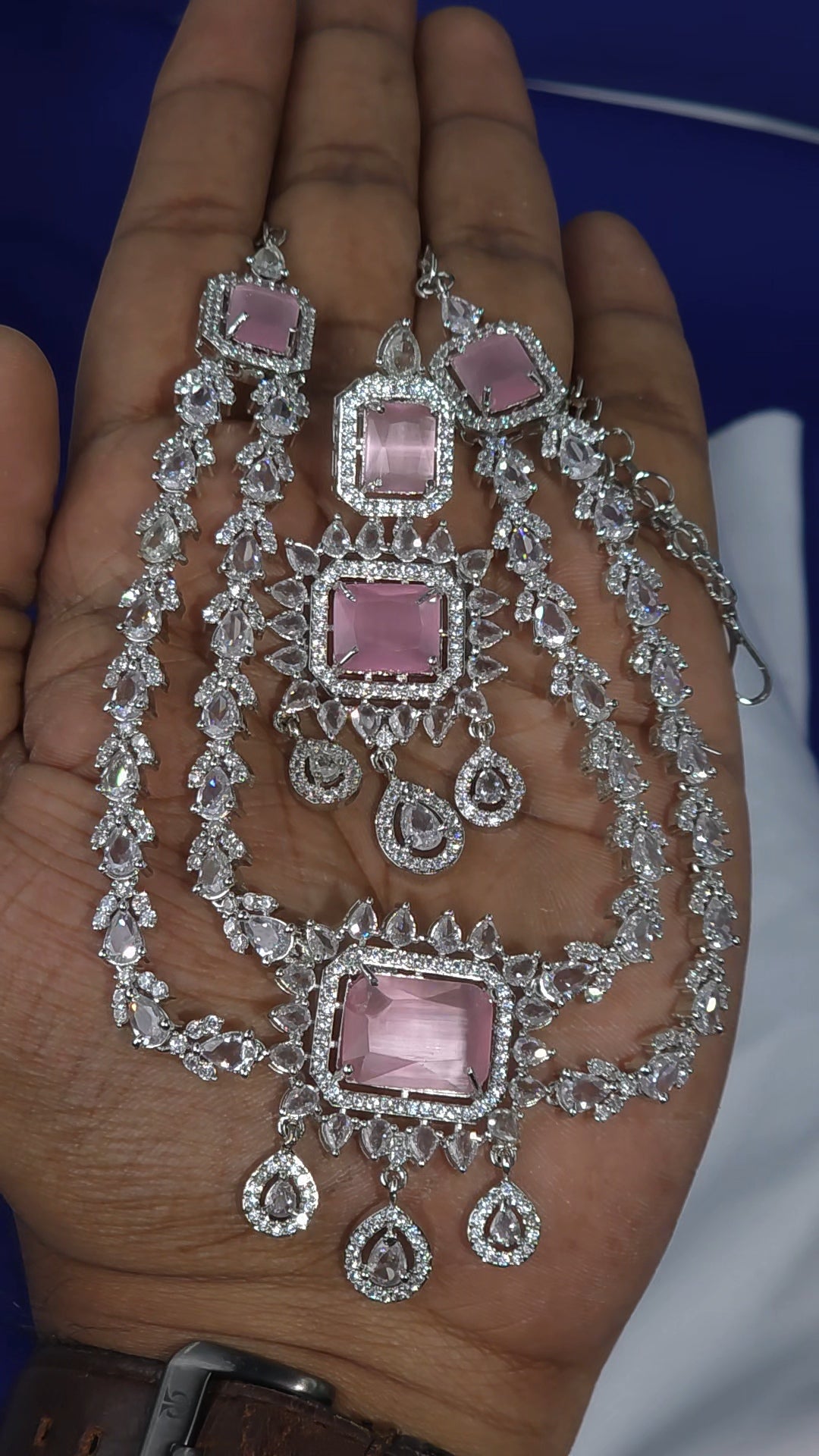 SLIVER FINISH CZ NECKLACE
