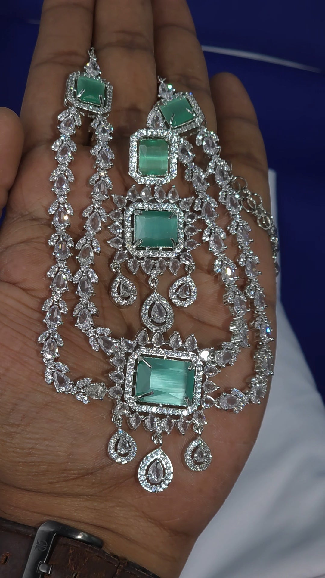 SLIVER FINISH CZ NECKLACE