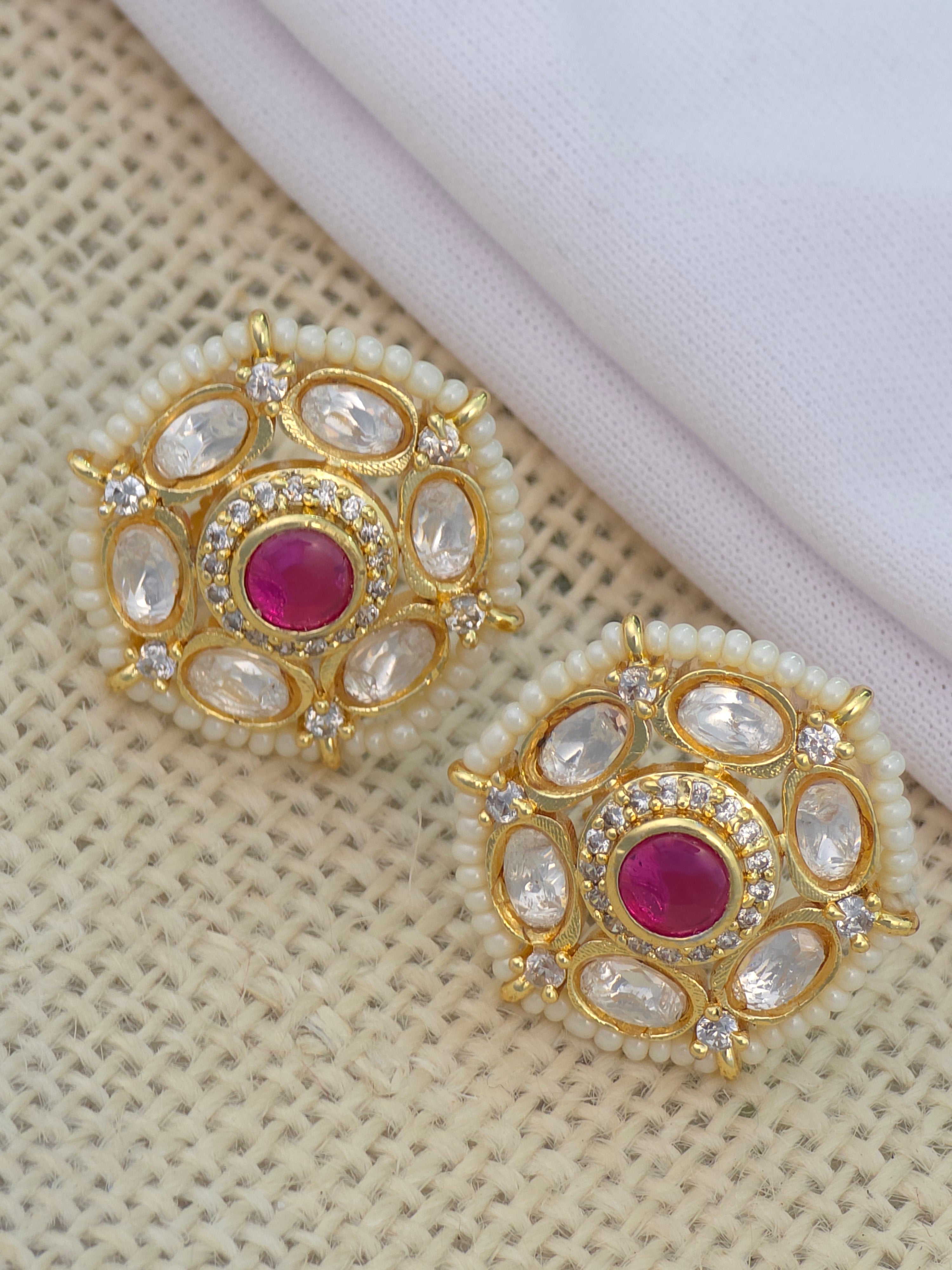 Matt finish earrings Screw type