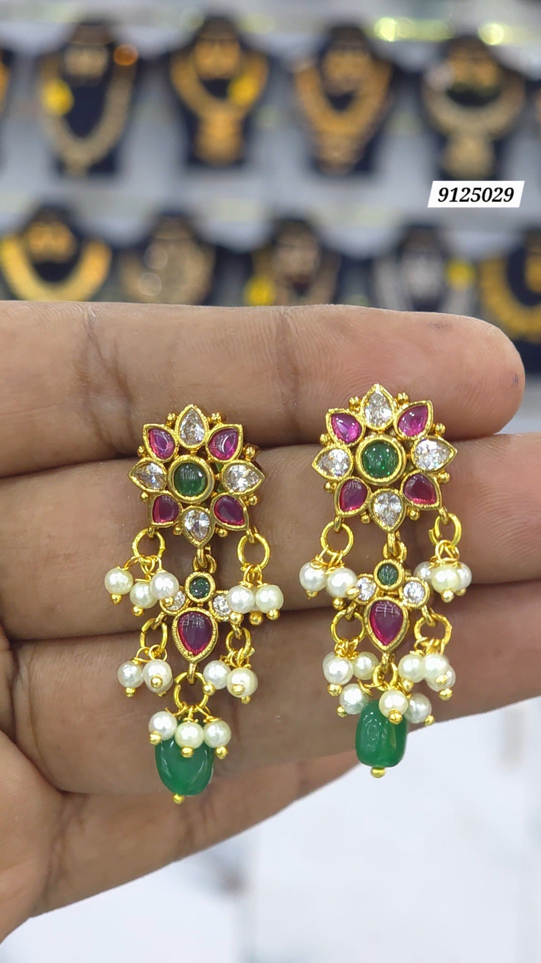Kampu STONES EARRINGS Push back