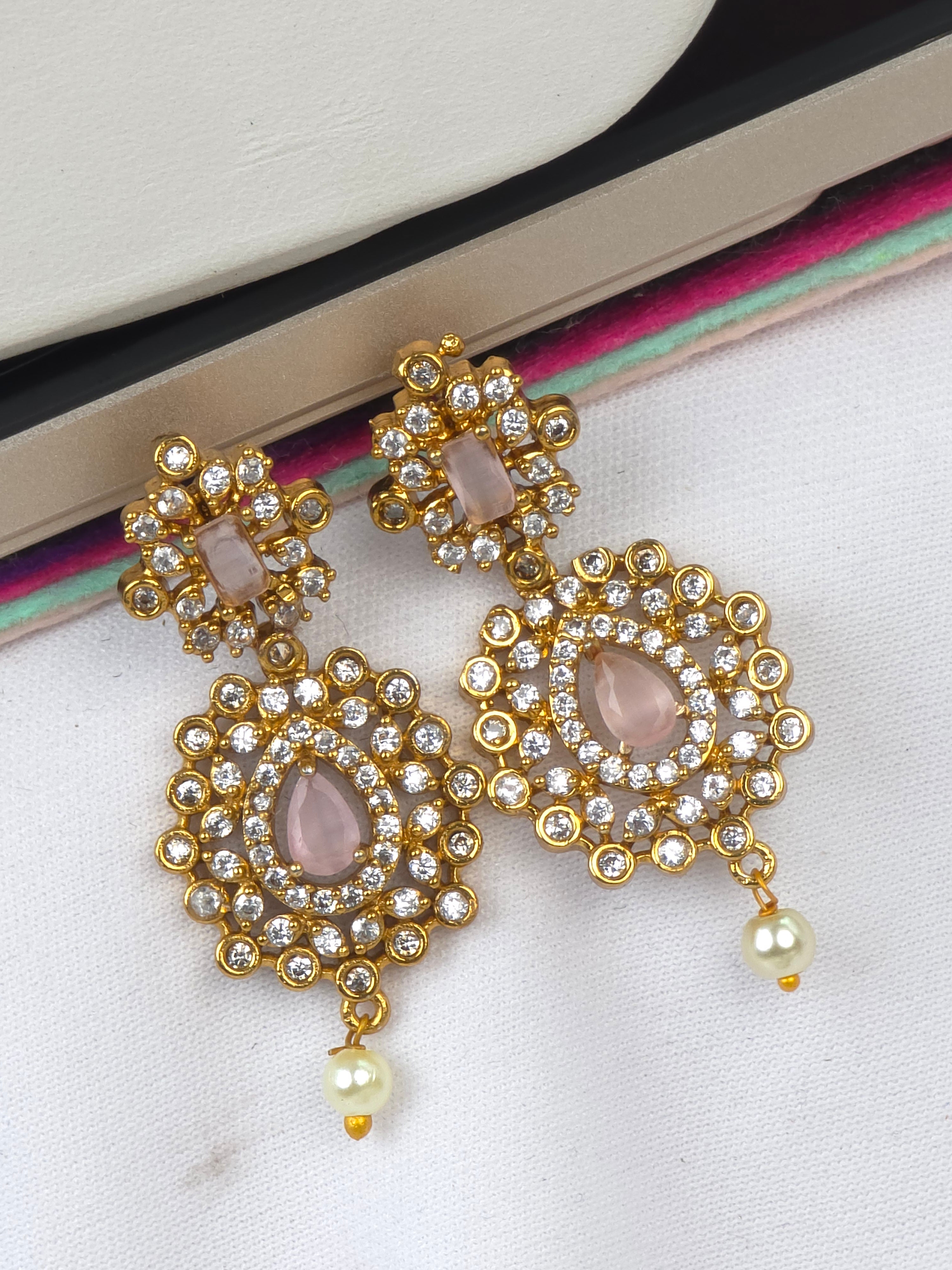 PREMIUM QUALITY 
Matt finish 
Push back earrings