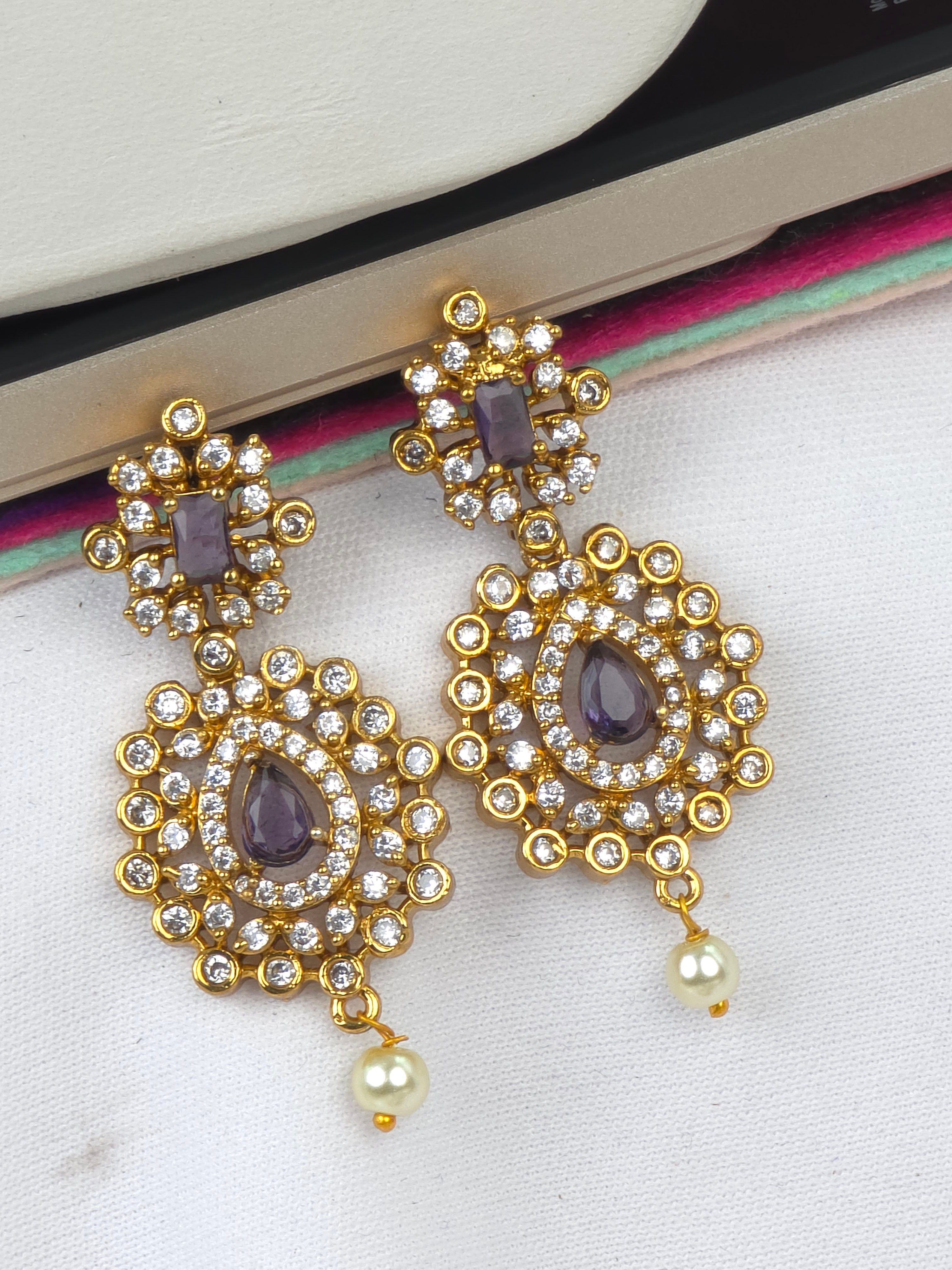 PREMIUM QUALITY 
Matt finish 
Push back earrings