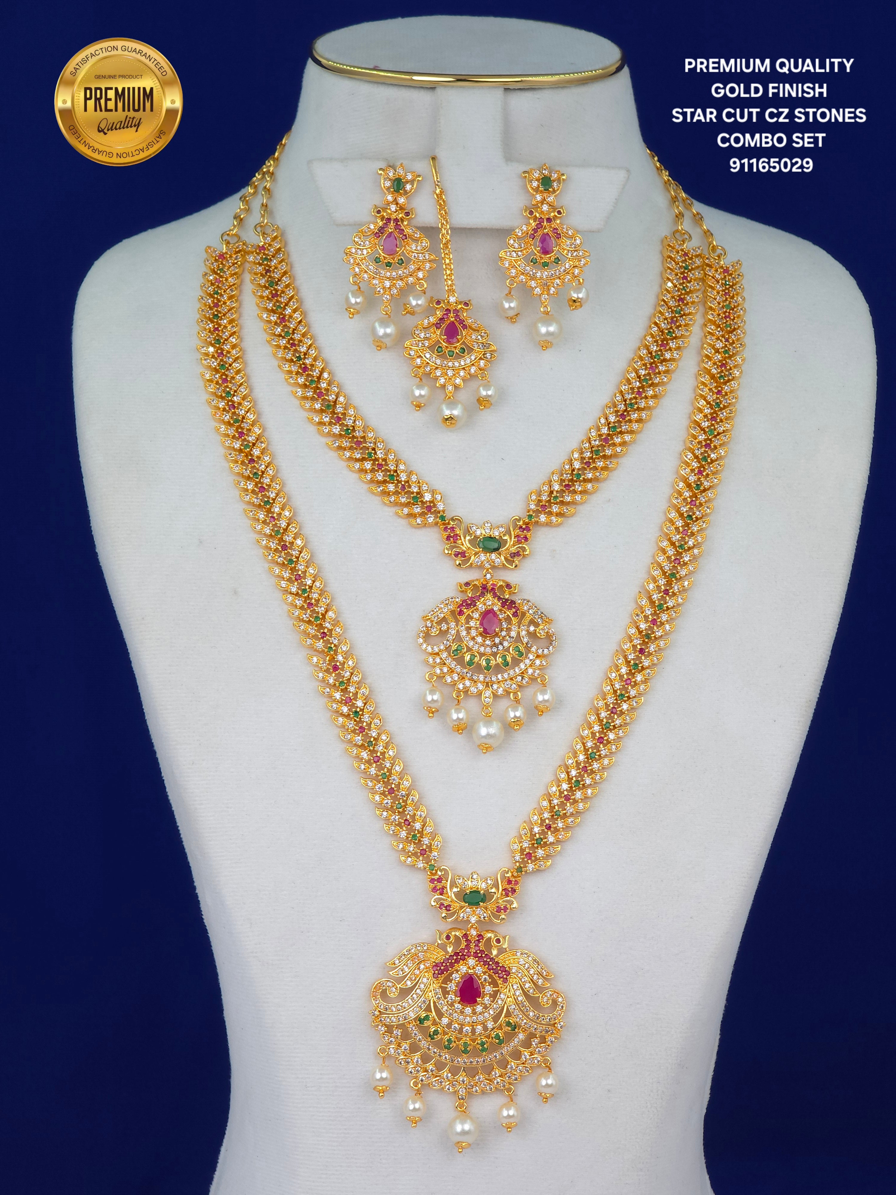 PREMIUM QUALITY 
GOLD FINISH 
STAR CUT CZ STONES 
 COMBO SET 
91165029