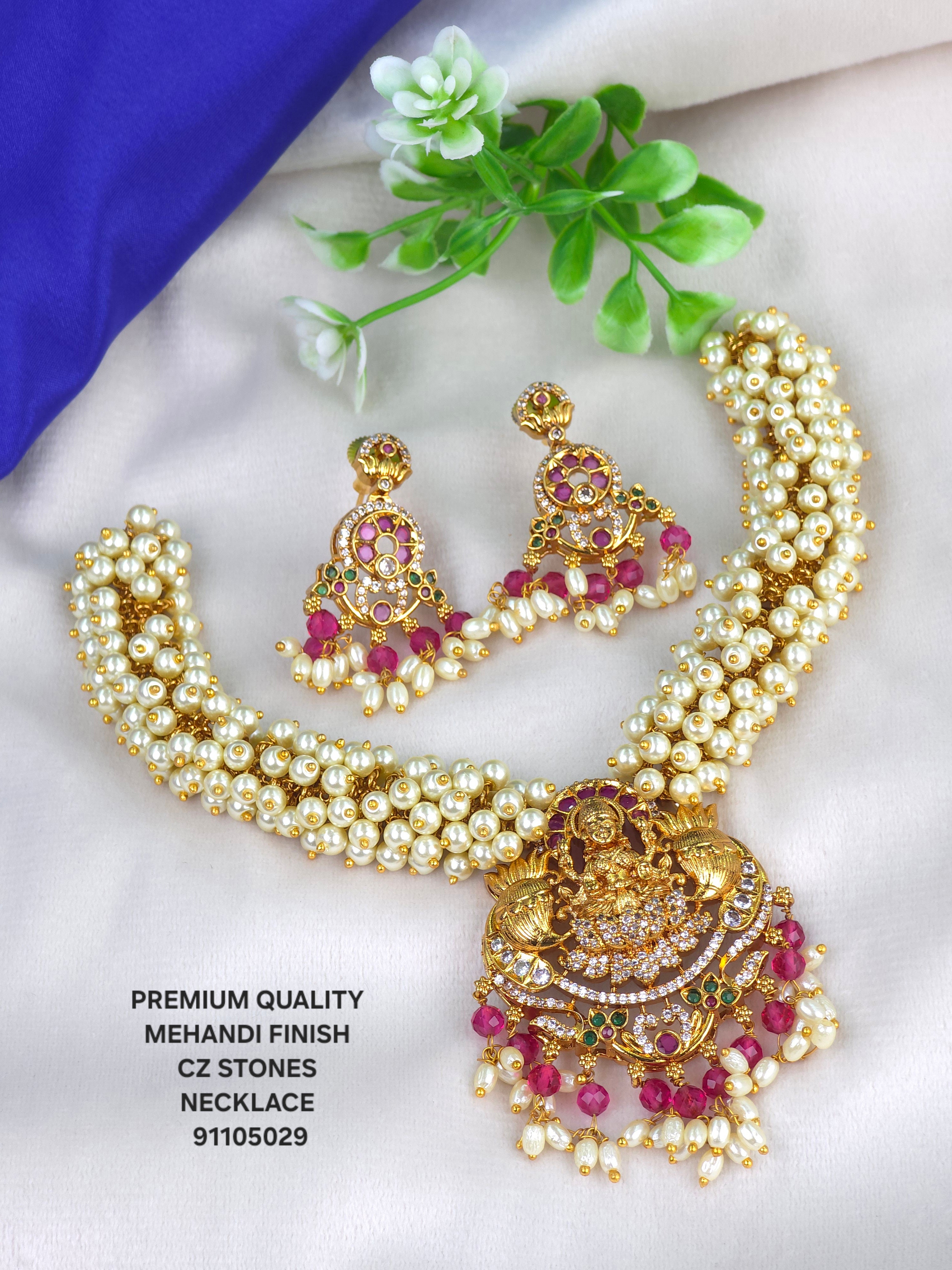 Matt finish Guttapusallu necklace
