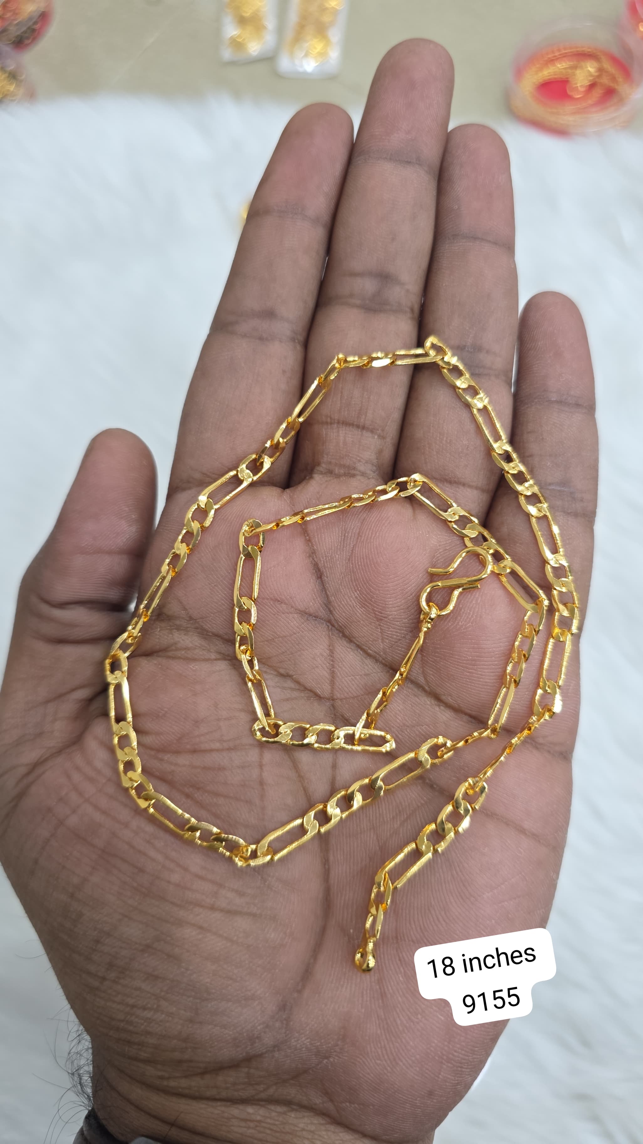 18 inches gold finish Short chains