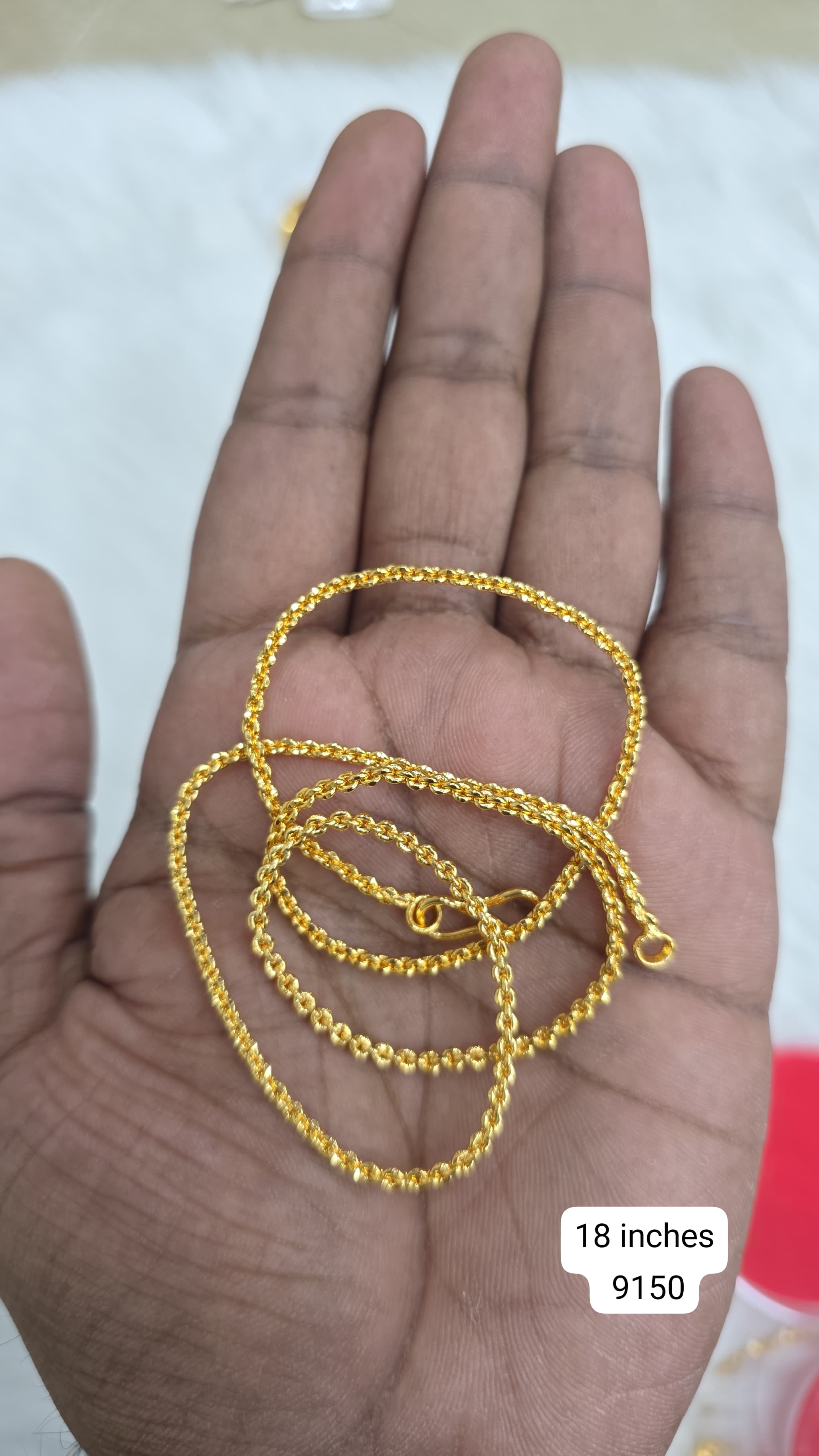 18 inches gold finish Short chains