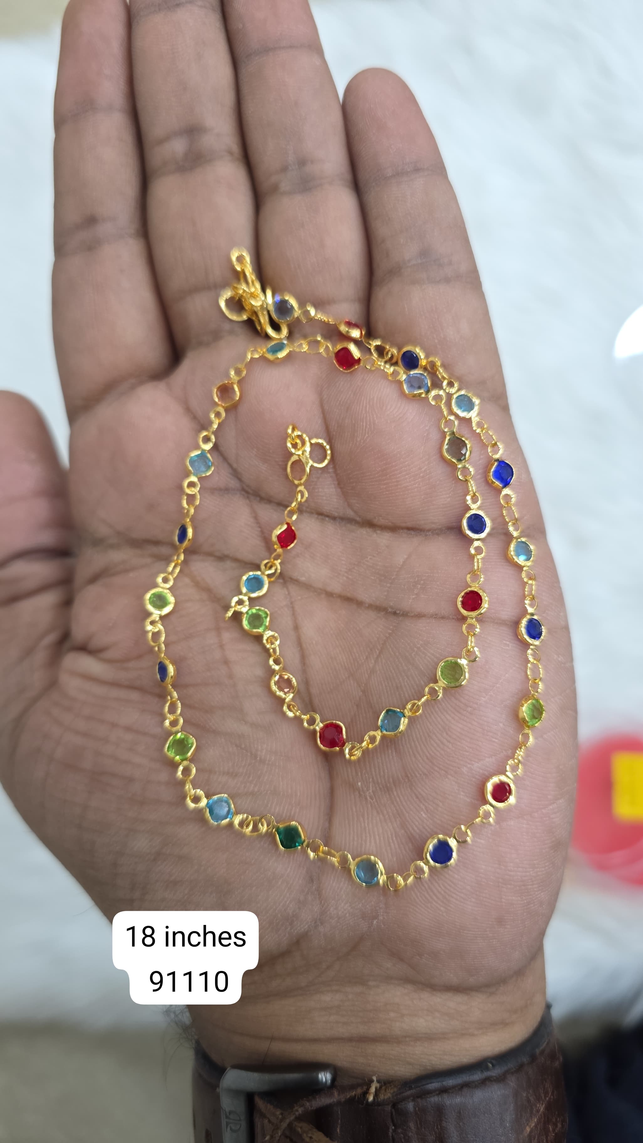 18 inches gold finish Short chains