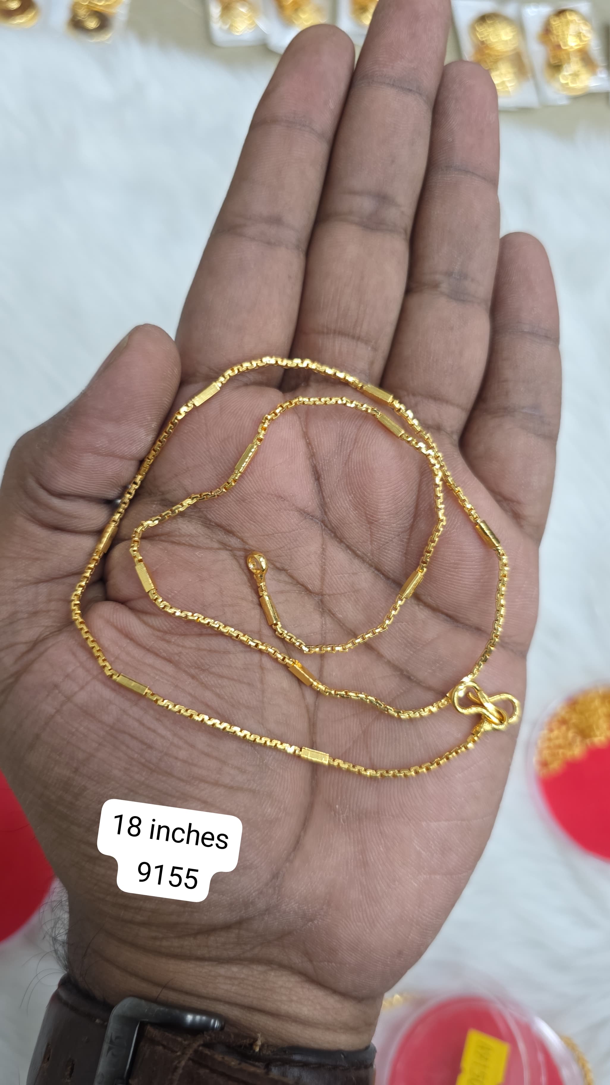 18 inches gold finish Short chains